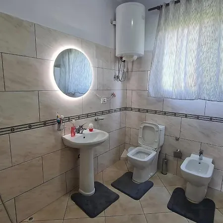 Vibevillaairbnb Shkoder